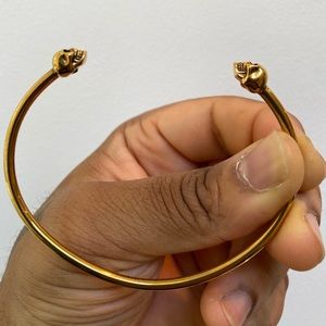 Alexander McQueen cuff